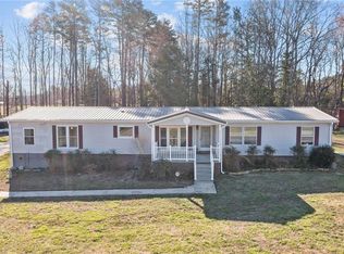 125-1 S Main St, Waco, NC 28169