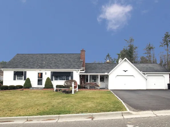 2119 Ford Rd, Endicott, NY 13760