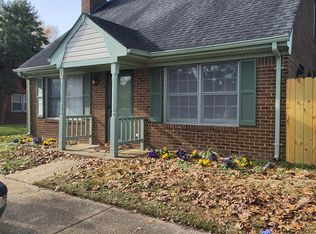 40 Glascow Way, Hampton, VA 23669