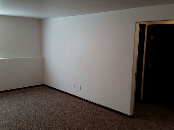 5th image of 3541 23rd Ave S