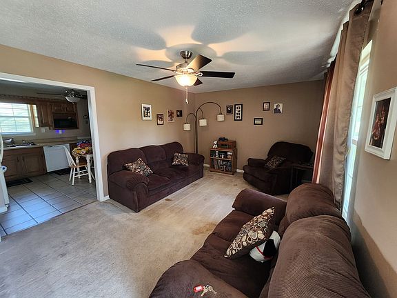 4th image of 7807 Grasshopper Rd