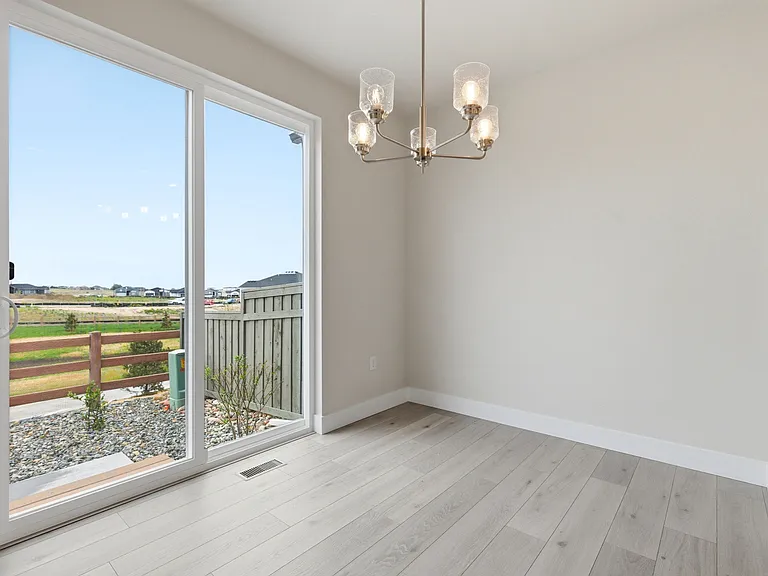 7389 Knapp Dr — Photo 14