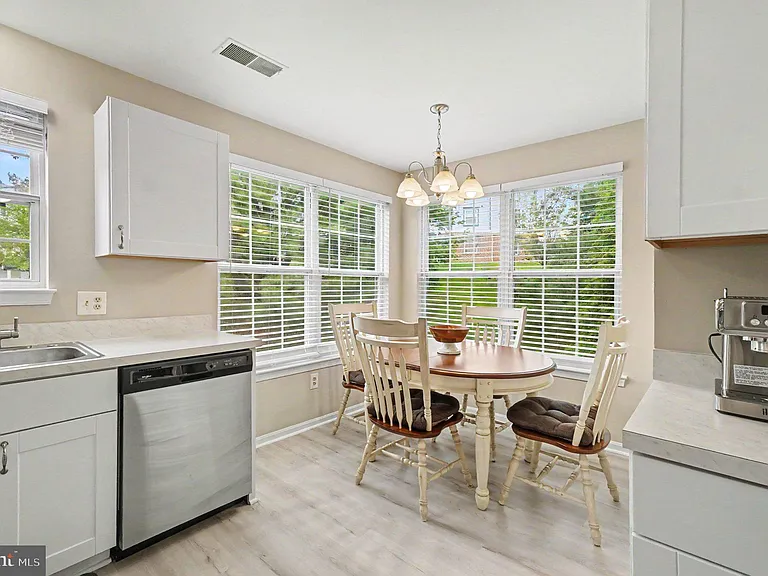 300 Tall Pines Ct #G-7 — Photo 10