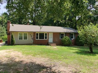 9511 Harris St, Amelia Court House, VA