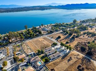 33071 Santa Rosa Dr, Lake Elsinore, CA 92530