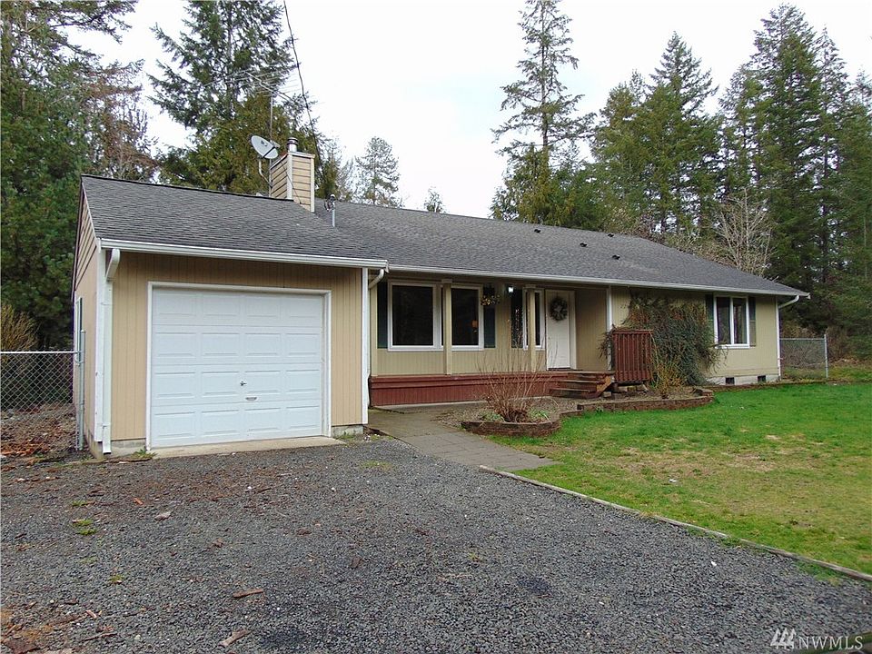 1st image of 220 E Ballycastle Way