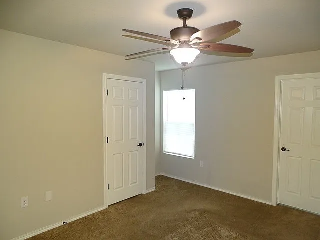 5826 Grandwood Dr — Photo 11