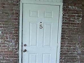 2nd image of 409 W Broad St #5