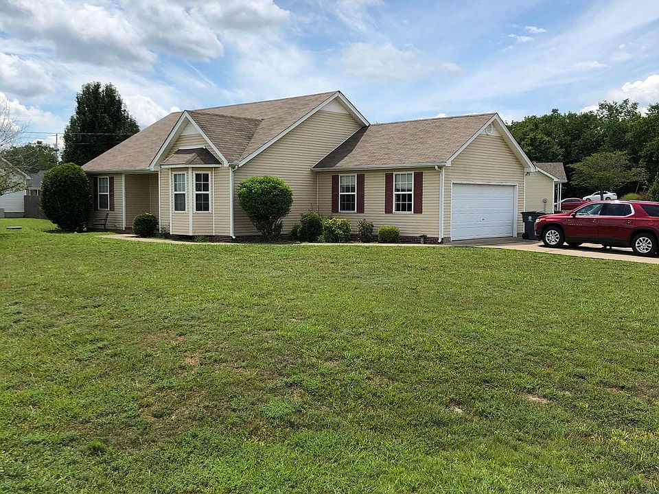 1st image of 204 Long Creek Dr