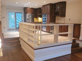 408 3rd St SE, Washington, DC 20003