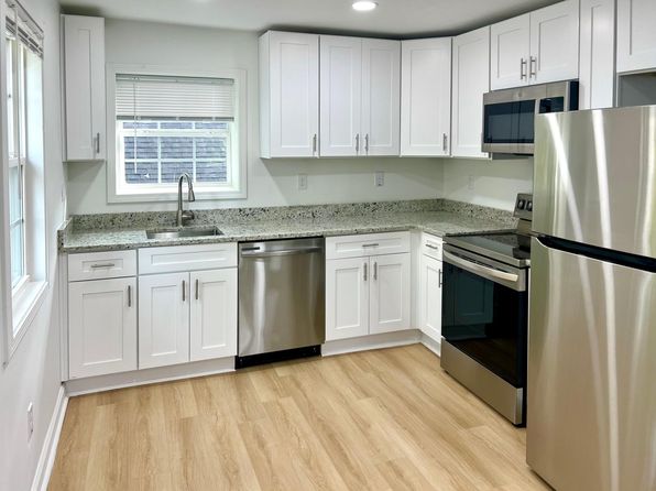 693 Formwalt St SW APT 2