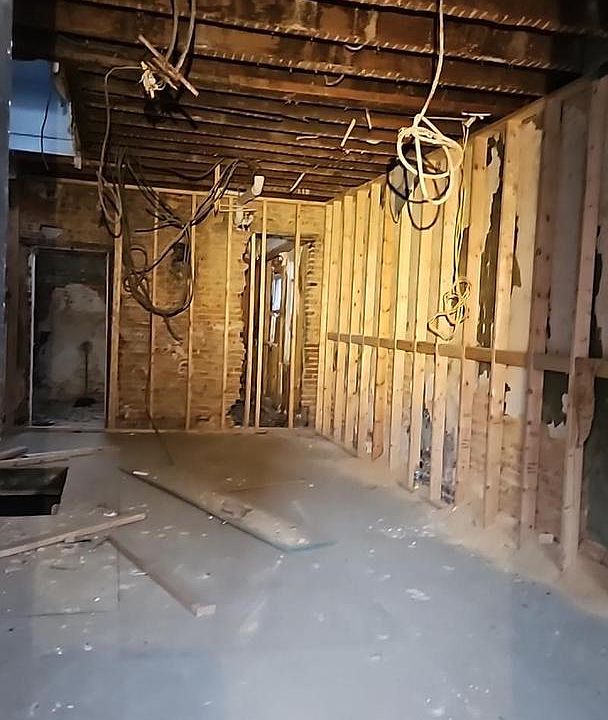 2nd image of 1421 E Preston St