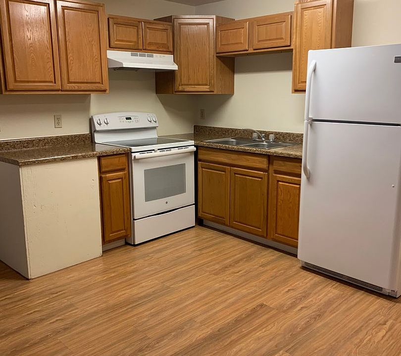 1st image of 8402 NE 8th Way APT 14