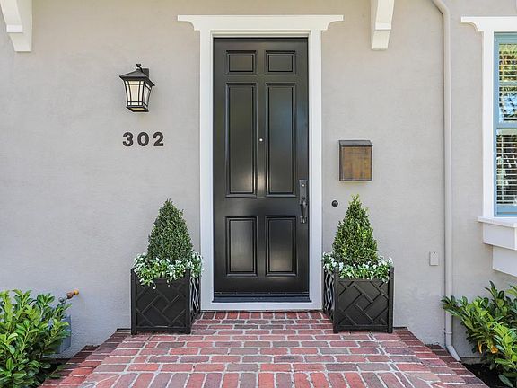 2nd image of 302 Channing Ave