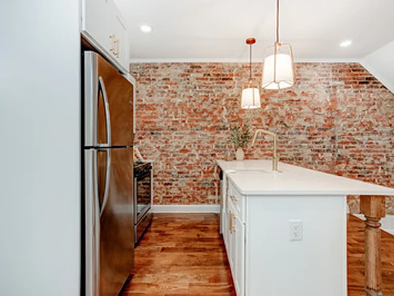 513 Cobbs Creek Parkway — Photo 12