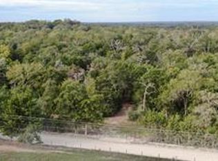 1178 Pin Oak Rd, Franklin, TX 77856