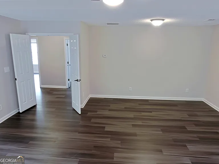 3225 Blackwood Ln — Photo 9
