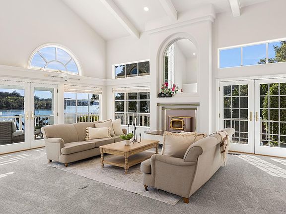 5th image of 1770 Eastlake Drive