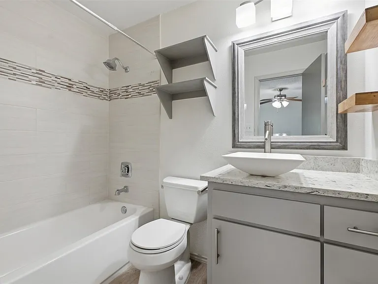 4118 Garden Springs Dr — Photo 16