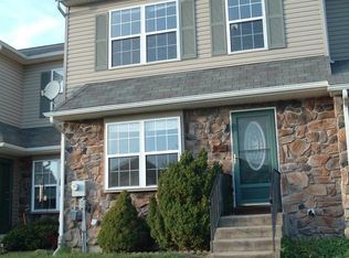 1242 Pin Oak Dr, Perkiomenville, PA 18074