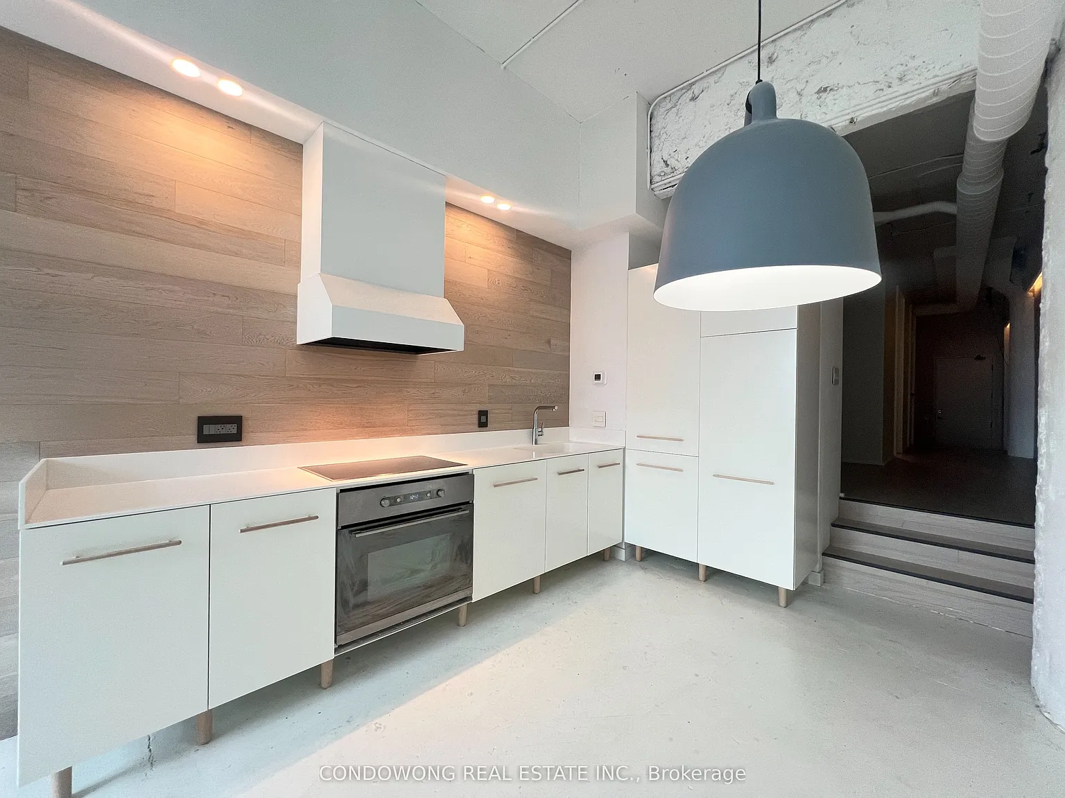 1 bed, $2,400 — Photo 4