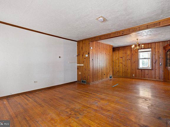 5th image of 204 Murray Rd