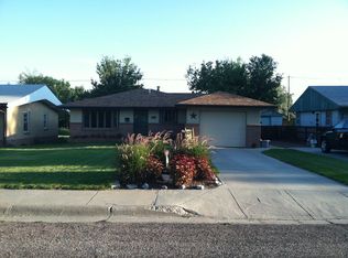 1735 N St, Gering, NE 69341