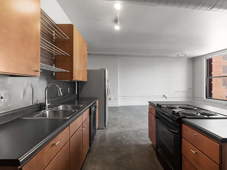 1006 Olive St #602 — Photo 17