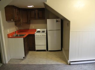 696 Congress St APT 5, Portland, ME 04102