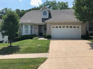 5523 Remington Villas Ct, Saint Louis, MO 63129
