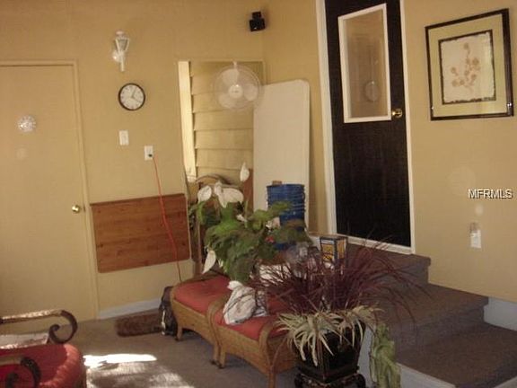2nd image of 623 W Plantation Blvd
