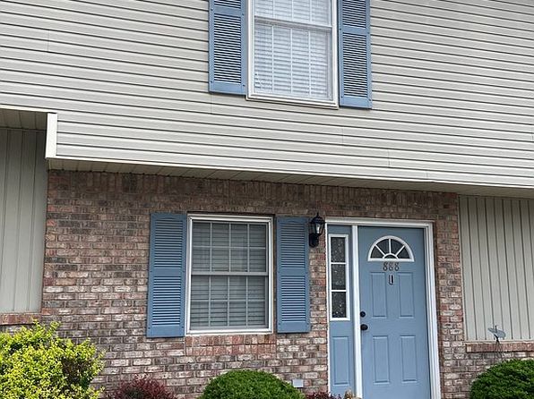 888 E Sherwood Hills Dr