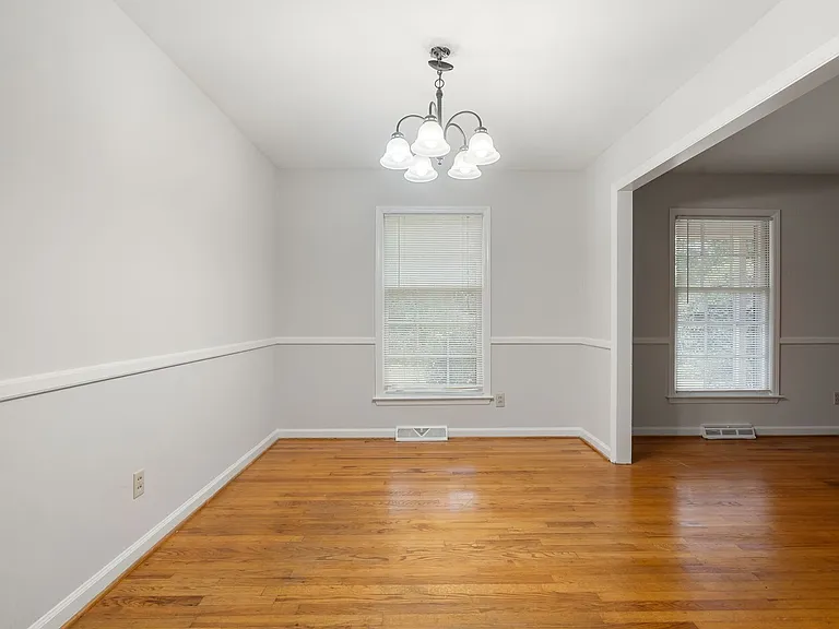 705 Shady Lawn Rd — Photo 18