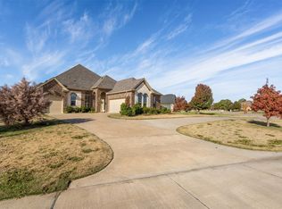 953 Prairie Timber Rd, Burleson, TX 76028