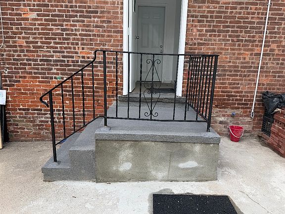 2nd image of 11 White St #1