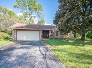 18460 Hoffman Ave, Brookfield, WI 53045