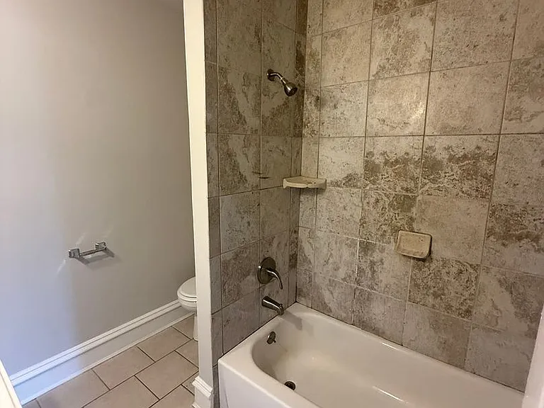 3208 5th Ave — Photo 20