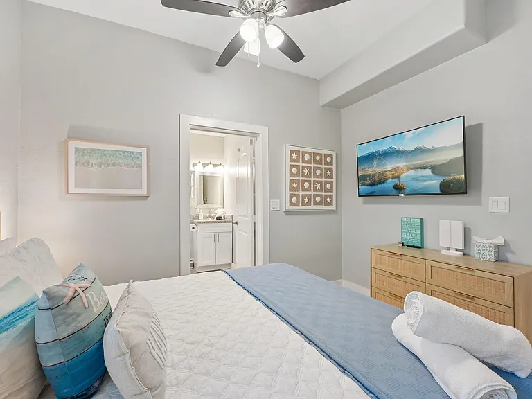 1022 Avenue L — Photo 21