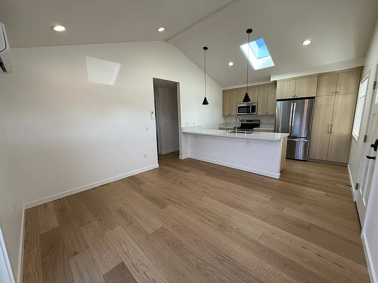 1212 Chanticleer Ave #0 — Photo 4