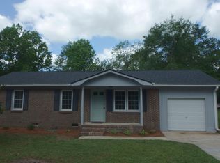 104 Pine Forest Blvd, Summerville, SC 29483