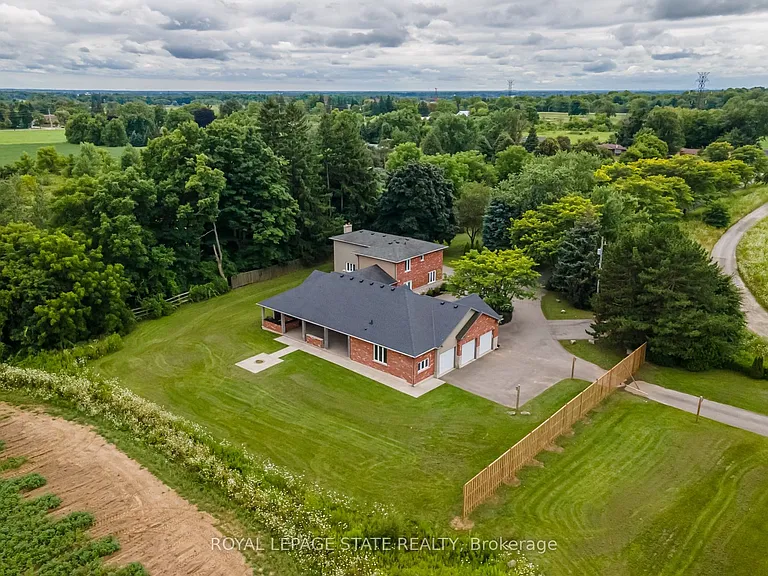 931 Southcote Rd — Photo 50