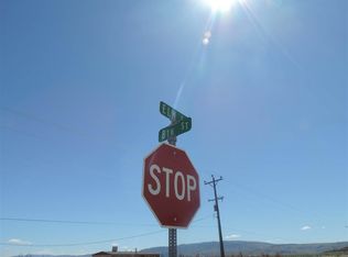 1020 W 8th St, Silver Springs, NV