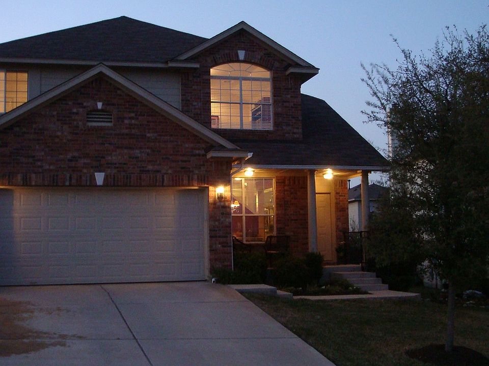 Front of house Situated on Cul-de-sac