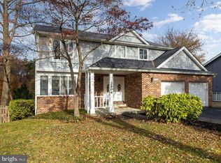 2904 Rockingham Ct, Pasadena, MD 21122
