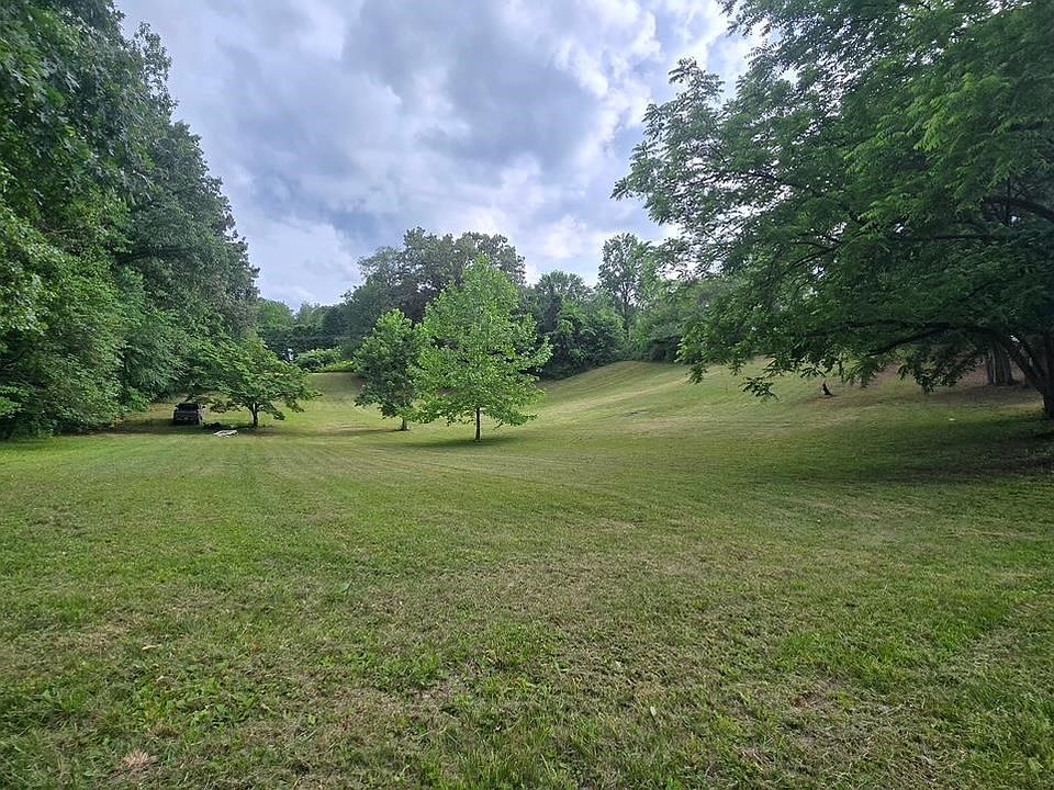 1st image of 0 Cemetery Rd #B