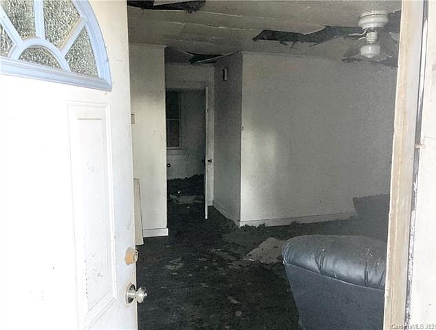 2nd image of 124 Pleasant Hill St