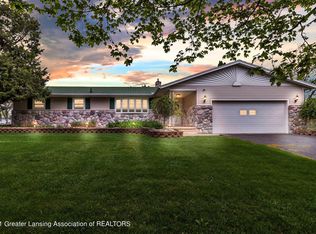 14935 S Airport Rd, Lansing, MI 48906