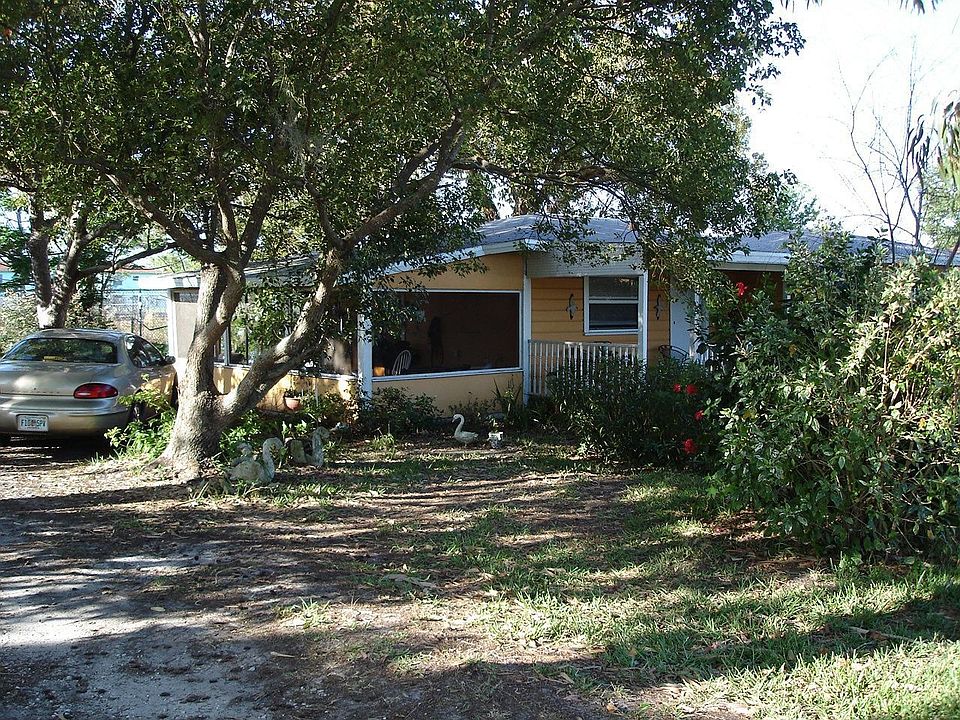 2nd image of 791 Russell St