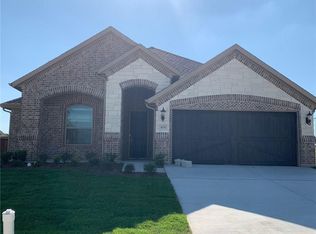 405 Tucker Trl, Midlothian, TX 76065