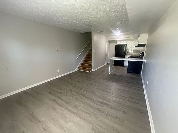 4th image of 1029 Cross Keys Rd #3